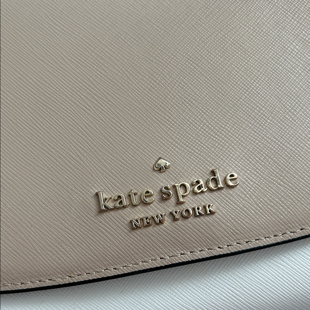 kate spade crossbody bag - Picture 2 of 9